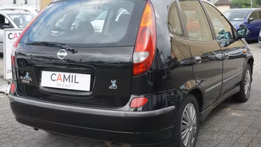 NISSAN Almera Tino