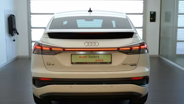 AUDI Q4 Sportback e-tron