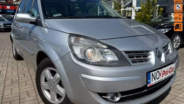 RENAULT Scenic