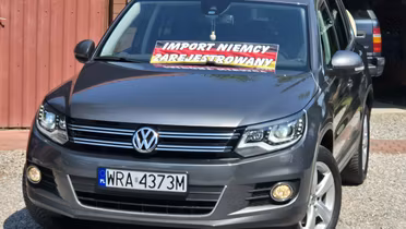 VOLKSWAGEN Tiguan