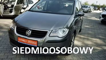 VOLKSWAGEN Touran