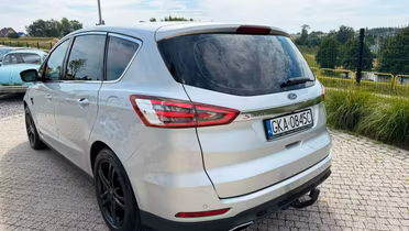 FORD S-MAX