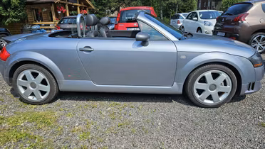 AUDI TT