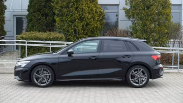 AUDI S3 Sportback