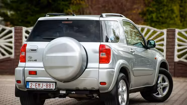 TOYOTA RAV4