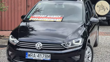 VOLKSWAGEN Golf Sportsvan