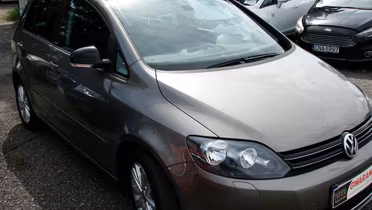 VOLKSWAGEN Golf Plus