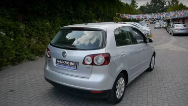 VOLKSWAGEN Golf Plus