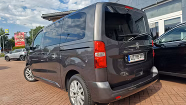 PEUGEOT Traveller