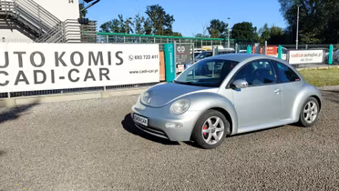 VOLKSWAGEN New Beetle