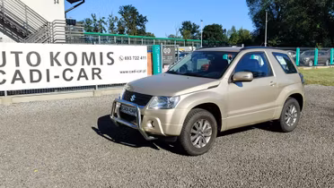 SUZUKI Grand Vitara