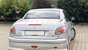 PEUGEOT 206