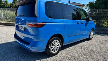 VOLKSWAGEN Multivan