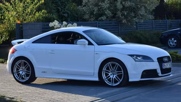 AUDI TT
