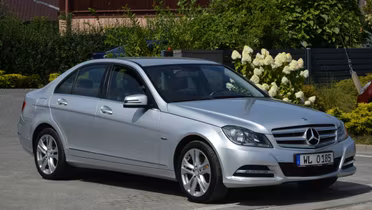 MERCEDES-BENZ C Klasa