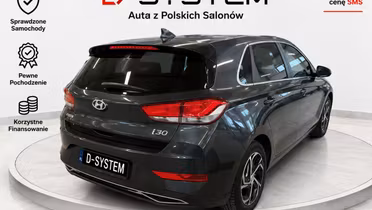 HYUNDAI i30