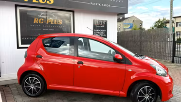 TOYOTA Aygo
