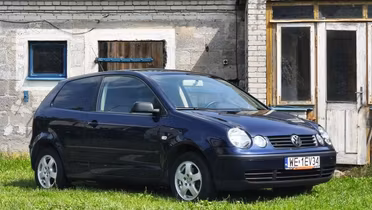VOLKSWAGEN Polo