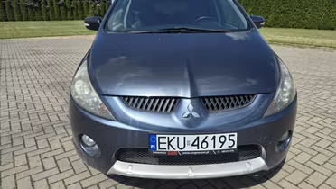 MITSUBISHI Grandis