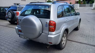 TOYOTA RAV4