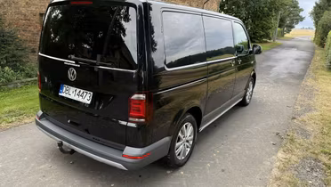 VOLKSWAGEN Multivan