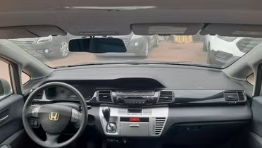 HONDA FR-V