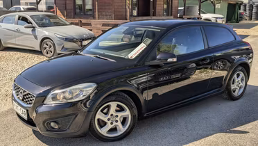 VOLVO C30