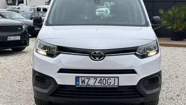 TOYOTA Proace City Verso