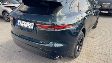 JAGUAR F-Pace