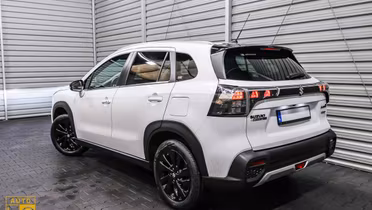 SUZUKI S-Cross