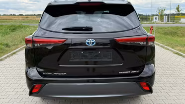 TOYOTA Highlander