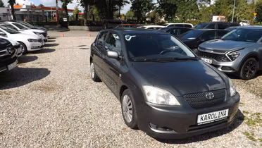 TOYOTA Corolla