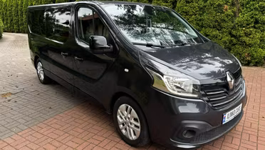 RENAULT Trafic