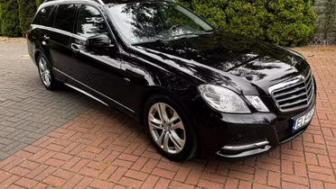 MERCEDES-BENZ E Klasa