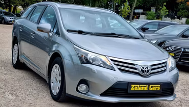 TOYOTA Avensis