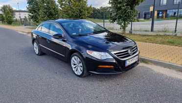VOLKSWAGEN Passat CC