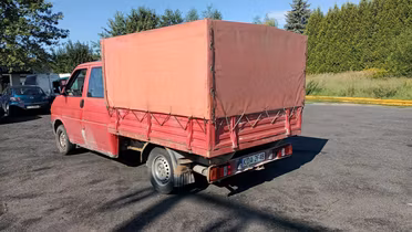 VOLKSWAGEN Transporter