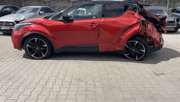 TOYOTA C-HR