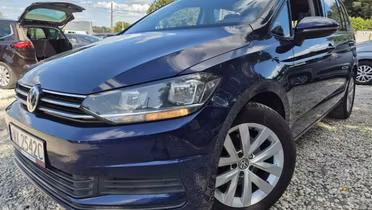 VOLKSWAGEN Touran