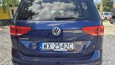 VOLKSWAGEN Touran