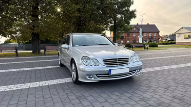 MERCEDES-BENZ C Klasa