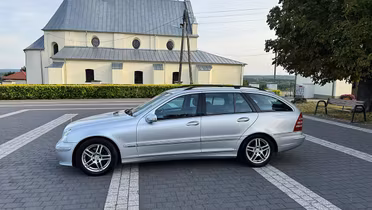 MERCEDES-BENZ C Klasa