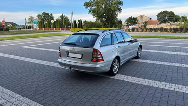 MERCEDES-BENZ C Klasa