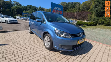 VOLKSWAGEN Touran