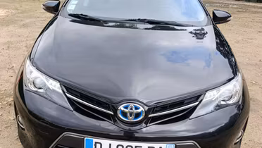 TOYOTA Auris