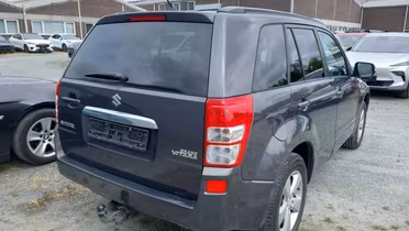SUZUKI Grand Vitara