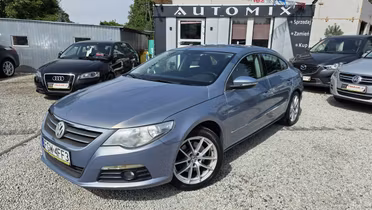 VOLKSWAGEN Passat CC
