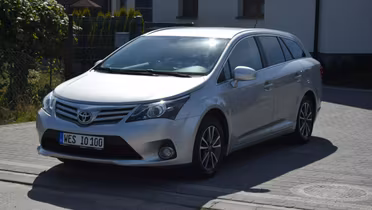 TOYOTA Avensis