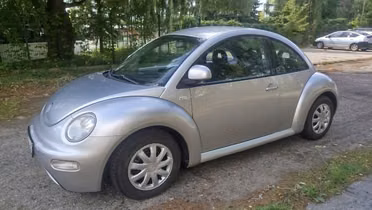 VOLKSWAGEN New Beetle
