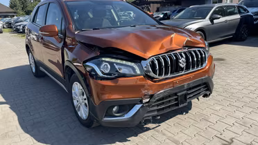 SUZUKI S-Cross